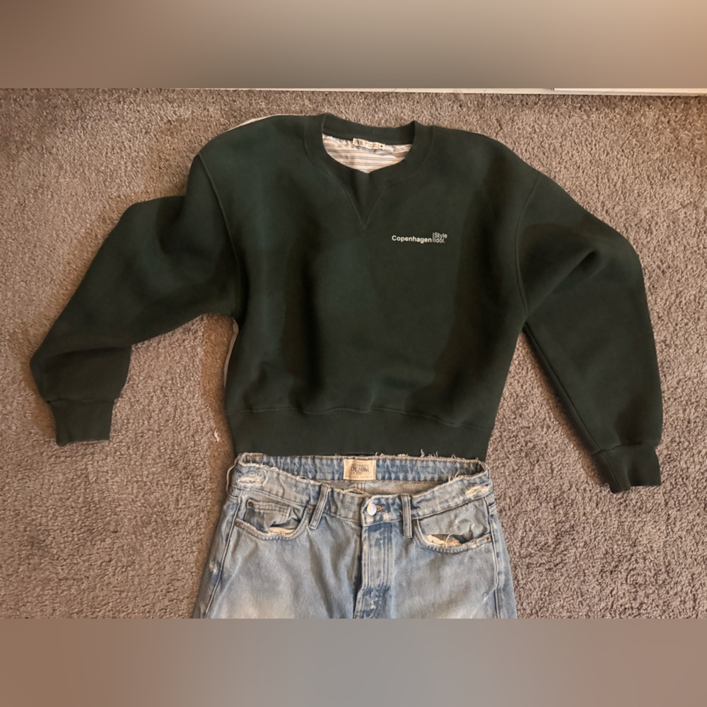 Zara Green Knit Sweater